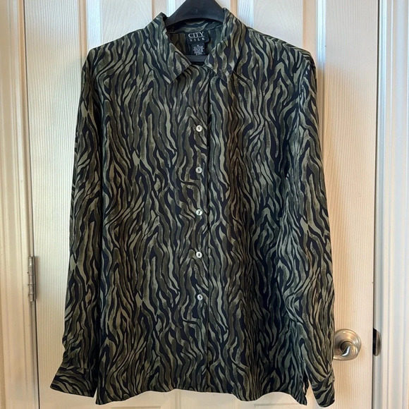 Vintage City Silk Women’s Animal Print 100% Silk Button up Shirt 90s XL Y2K - Picture 1 of 8